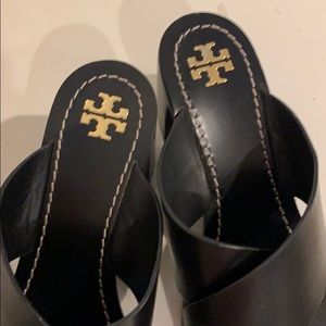 Tory Burch Shoes - Shoes Tory Burch Shoes - Shoes